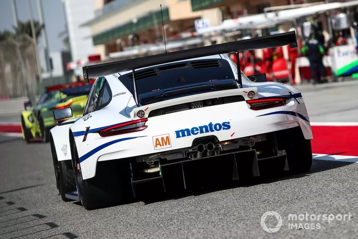 #56 Team Project 1 Porsche 911 RSR: Egidio Perfetti, Larry Ten Voorde, Jorg Bergmeister 