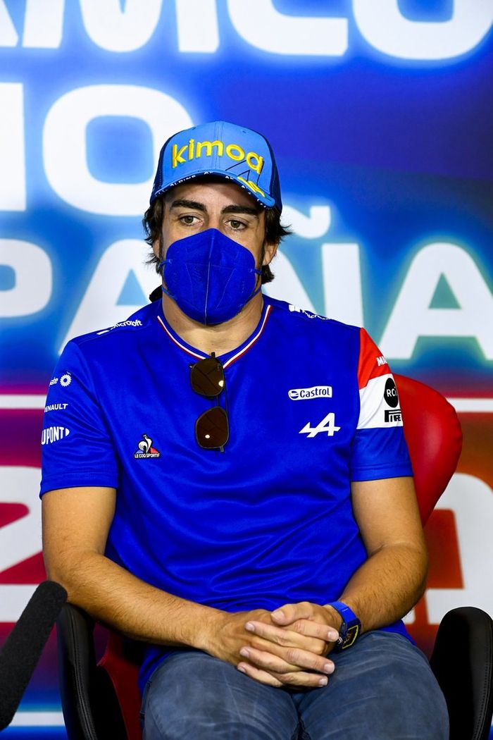 Fernando Alonso, Alpine F1 en la conferencia de prensa