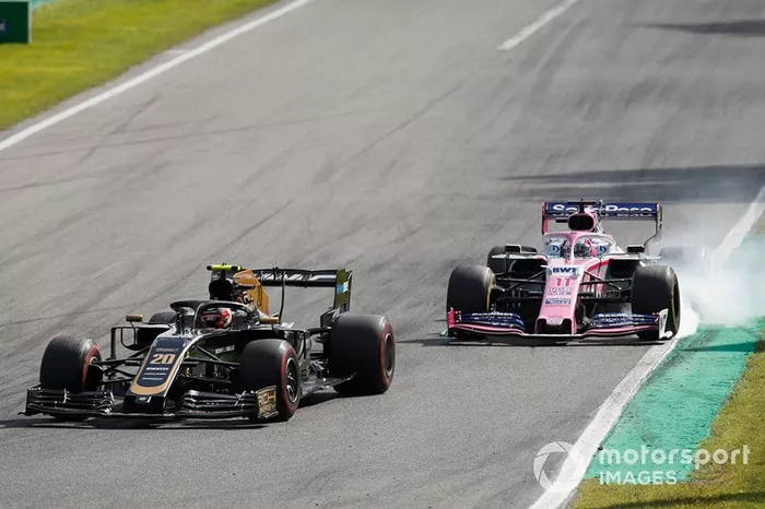 Kevin Magnussen, Haas F1 Team VF-19, Sergio Pérez, Racing Point RP19