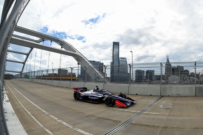 Simona De Silvestro, Paretta Autosport Chevrolet