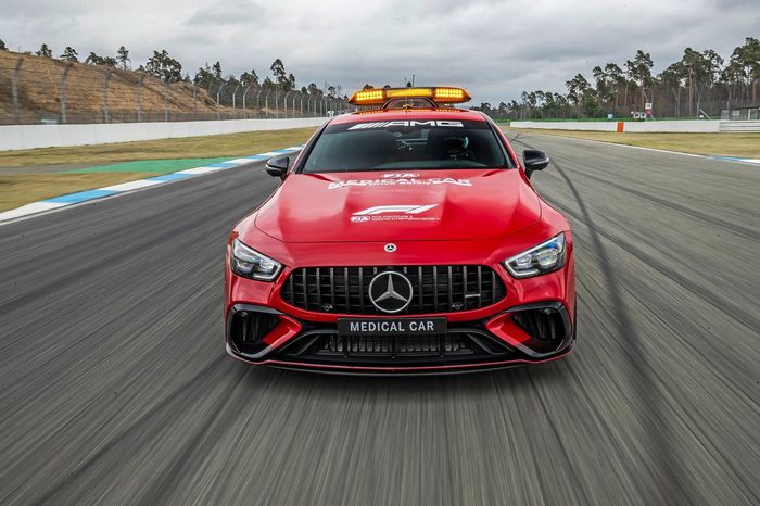 Mercedes‑AMG GT 63 S 4MATIC+ F1, coche médico