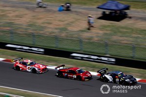 #912 EBM Porsche 911 GT3-R: Dirk Werner, Dennis Olsen, Matt Campbell, #2 Audi Sport Team Valvoline Audi R8 LMS: Christopher Mies, Christopher Haase, Markus Winkelhock, #888 Mercedes-AMG Team Vodafone Mercedes AMG GT GT3: Craig Lowndes, Jamie Whincup, Shane van Gisbergen