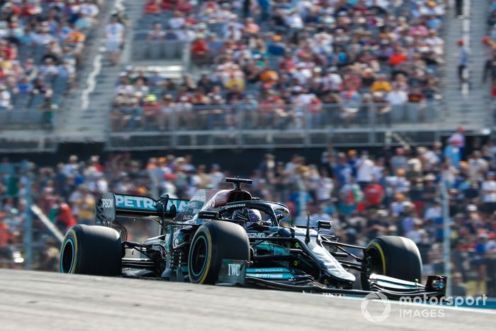 Lewis Hamilton, Mercedes W12