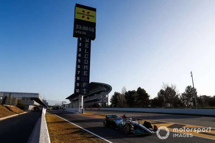 George Russell, Mercedes W13