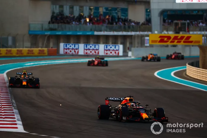 Max Verstappen, Red Bull Racing RB16B, Sergio Pérez, Red Bull Racing RB16B