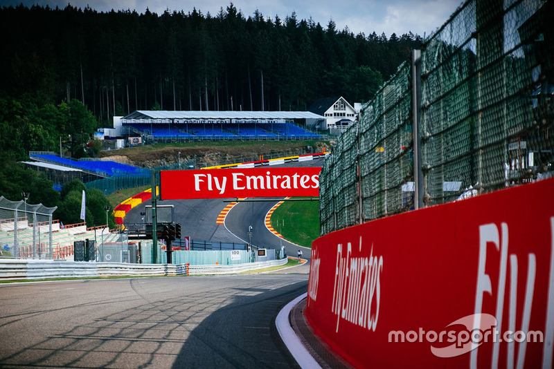 Track detail on Eau rouge
