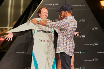 Lewis Hamilton és Palvin Barbara, Budapest
