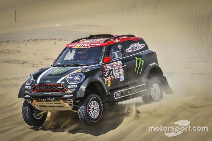 #302 X-Raid Team Mini: Nani Roma, Alex Haro