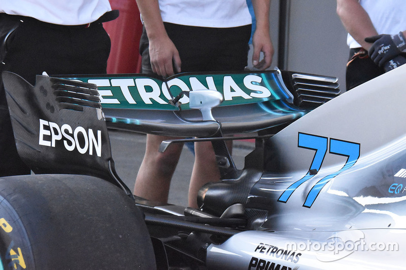 Mercedes-AMG F1 W09 rear wing detail