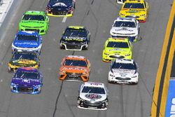 Kevin Harvick, Stewart-Haas Racing Ford Fusion and Darrell Wallace Jr., Richard Petty Motorsports Ford Fusion