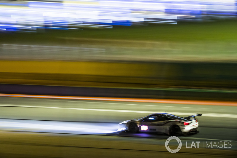 60: #70 MR Racing Ferrari 488 GTE: Motoaki Ishikawa, Olivier Beretta, Eddie Cheever III, 3'54.951