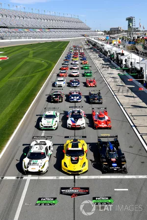 Gruppenfoto: Autos für die 24h Daytona 2018