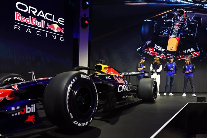 Isack Hadjar, Red Bull Racing, Max Verstappen, Red Bull Racing, Laurent Mekies, Red Bull Racing Team Principal
