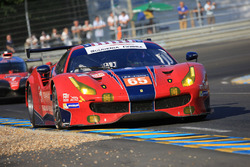 #65 Scuderia Corsa Ferrari 488 GTE: Christina Nielsen, Alessandro Balzan, Bret Curtis