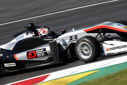 Tadasuke Makino, Hitech Grand Prix, Dallara F317 - Mercedes-Benz