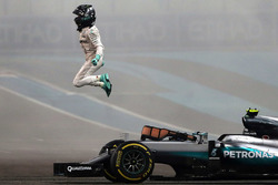 Чемпион мира Нико Росберг, Mercedes AMG F1 W07 Hybrid