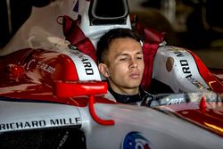 Alexander Albon, ART Grand Prix