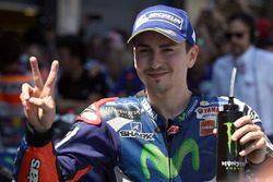 Segundo, Jorge Lorenzo, Yamaha Factory Racing en el parc ferme