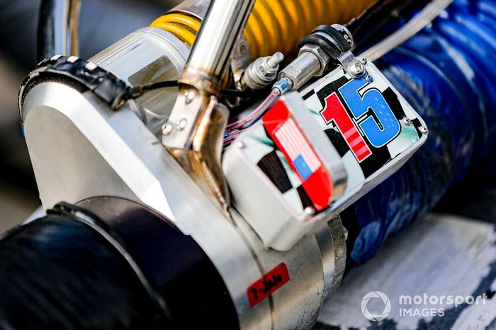 El equipamiento de Graham Rahal, Rahal Letterman Lanigan Racing Honda, en el pit