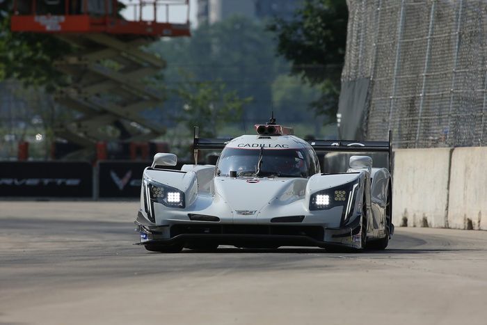 #01 Chip Ganassi Racing Cadillac DPi: Renger van der Zande, Kevin Magnussen
