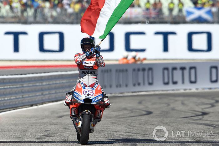 Ganador de la carrera Andrea Dovizioso, Ducati Team