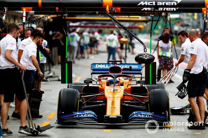 Carlos Sainz Jr., McLaren MCL34