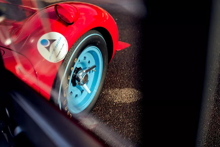 Carlos Sainz Jr. , Ferrari 412 P