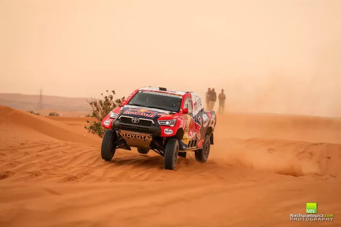	 #301 Toyota Gazoo Racing: Nasser Al-Attiyah, Matthieu Baumel