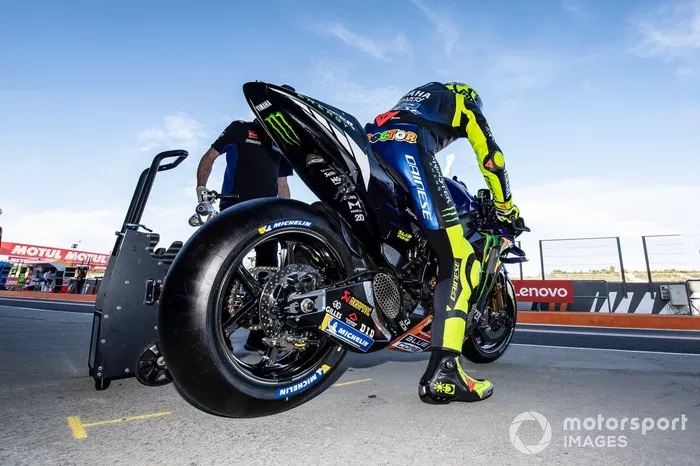 Valentino Rossi, Yamaha Factory Racing