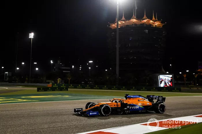 Carlos Sainz Jr., McLaren MCL35