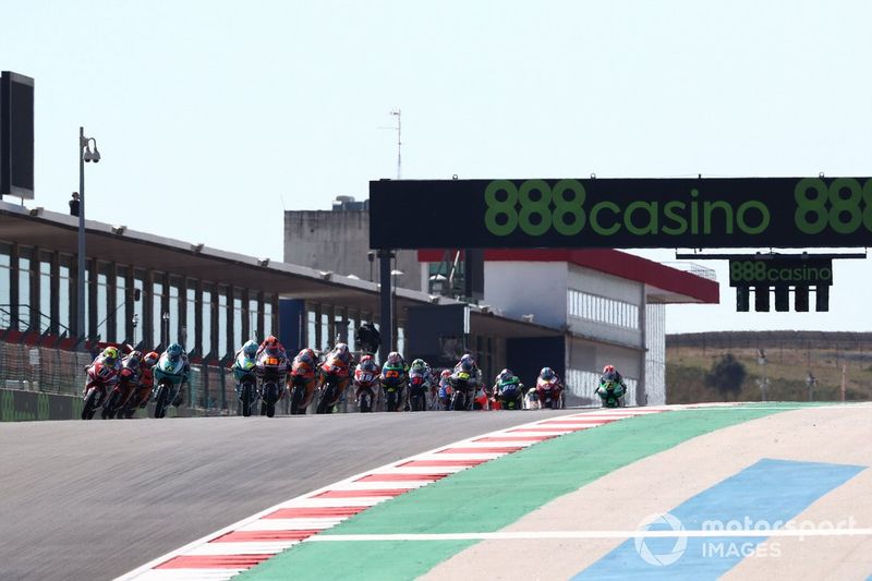 Salida: Andrea Migno, Rivacold Snipers Team en cabeza