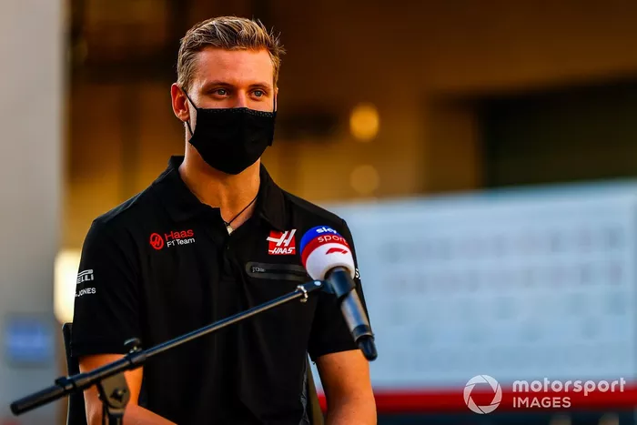Mick Schumacher, Haas F1, con Sky Sports F1