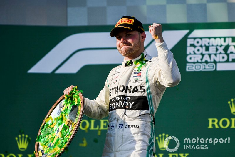 Podyum: Yarış galibi Valtteri Bottas, Mercedes AMG F1