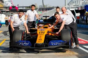 Carlos Sainz Jr., McLaren MCL34
