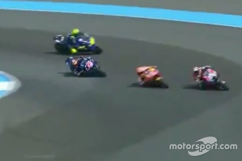 Valentino Rossi in lotta con Maverick Viñales