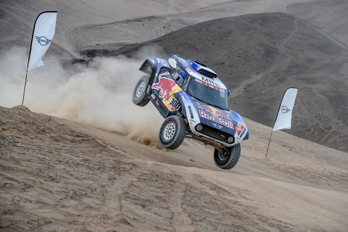 #300 X-Raid Mini JCW Team: Carlos Sainz, Lucas Cruz