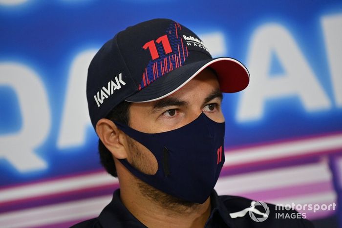 Sergio Pérez, Red Bull Racing en la rueda de prensa
