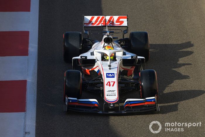 Haas VF-21