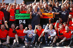 Romain Grosjean, Haas F1 Team, Kevin Magnussen, Haas F1 Team