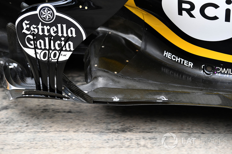 Renault Sport F1 Team R.S. 18 front floor detail