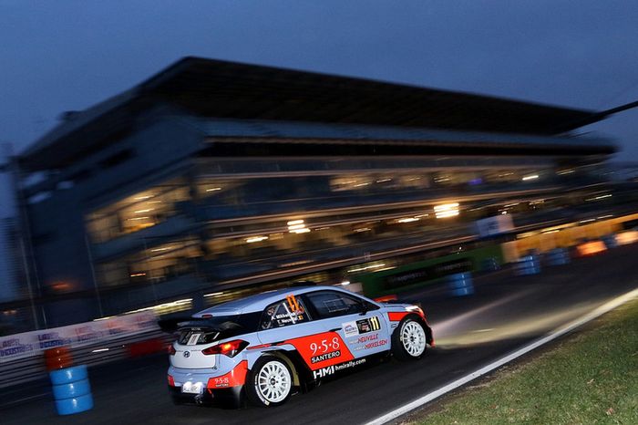 Andreas Mikkelsen, Thierry Neuville, Hyundai NG i20 WRC