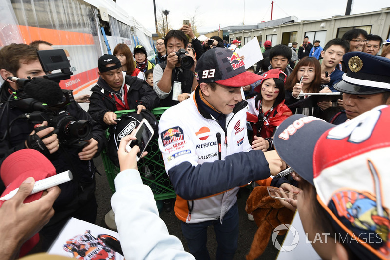 Marc Marquez, Repsol Honda Team with fans