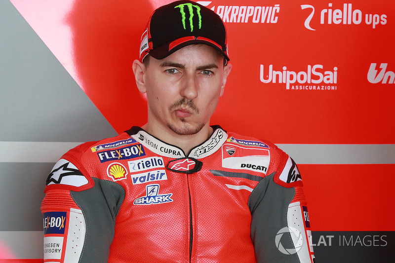 <img src="https://cdn-9.motorsport.com/static/img/cfp/0/0/0/100/199/s3/spain-2.jpg" alt="" width="20" height="12" /> Хорхе Лоренсо