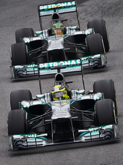 Nico Rosberg, Mercedes W04, Lewis Hamilton, Mercedes W04