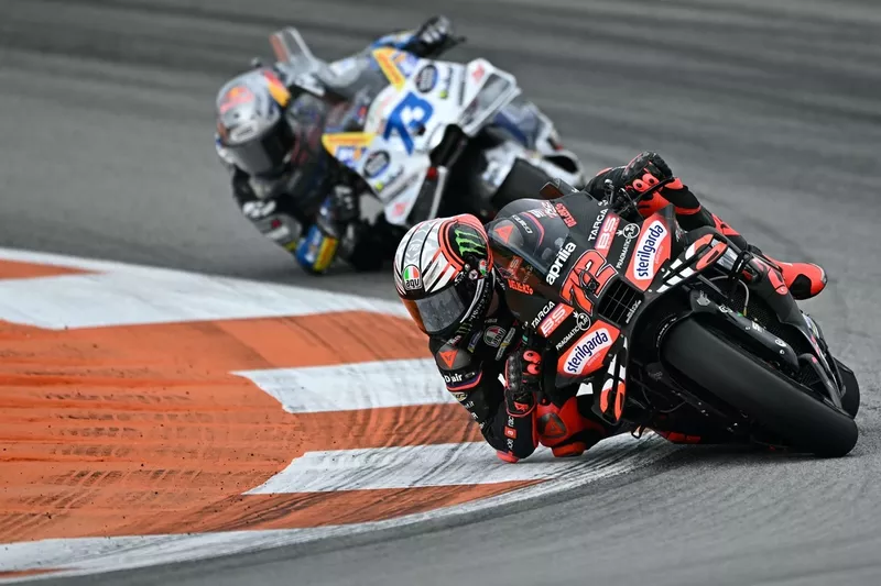 Marco Bezzecchi, Aprilia Racing, Alex Marquez, Gresini Racing