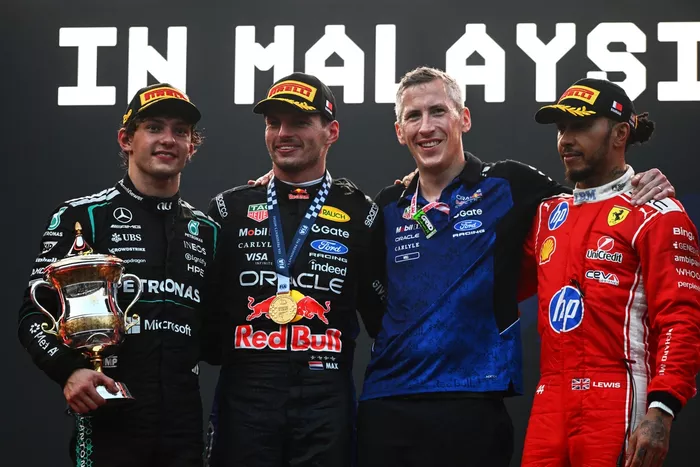 Andrea Kimi Antonelli, Mercedes, Lewis Hamilton, Ferrari, Max Verstappen, Red Bull Racing