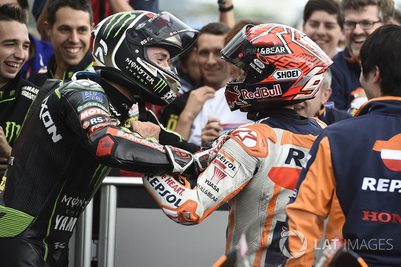 Переможець гонки Марк Маркес, Repsol Honda Team, друге місце Йонас Фольгер, Monster Yamaha Tech 3