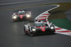 #8 Toyota Gazoo Racing Toyota TS050 Hybrid: Anthony Davidson, Sébastien Buemi, Kazuki Nakajima