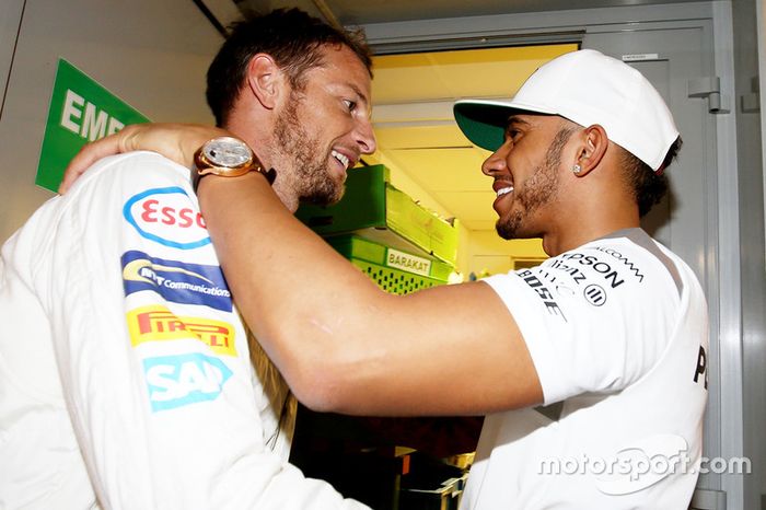Jenson Button, McLaren Honda, Lewis Hamilton, Mercedes AMG F1