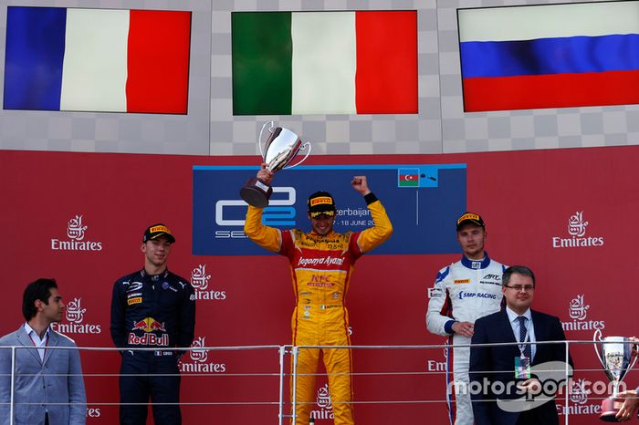 Podio: ganador de la carrera Antonio Giovinazzi, PREMA Racing, segundo lugar Pierre Gasly, PREMA Racing & tercer lugar Sergey Sirotkin, ART Grand Prix